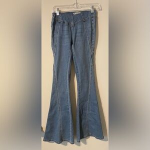 We The Free Pull On Flare Crvy Jeans Medium Wash Size 24